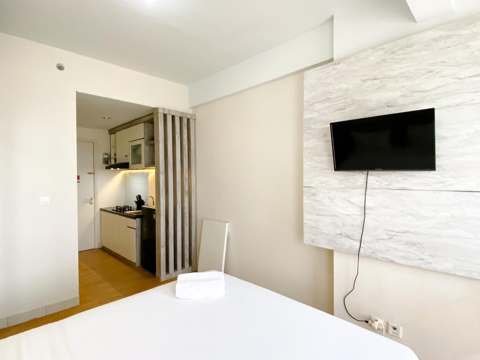 Modern Look And Comfy Patraland Urbano By Travelio